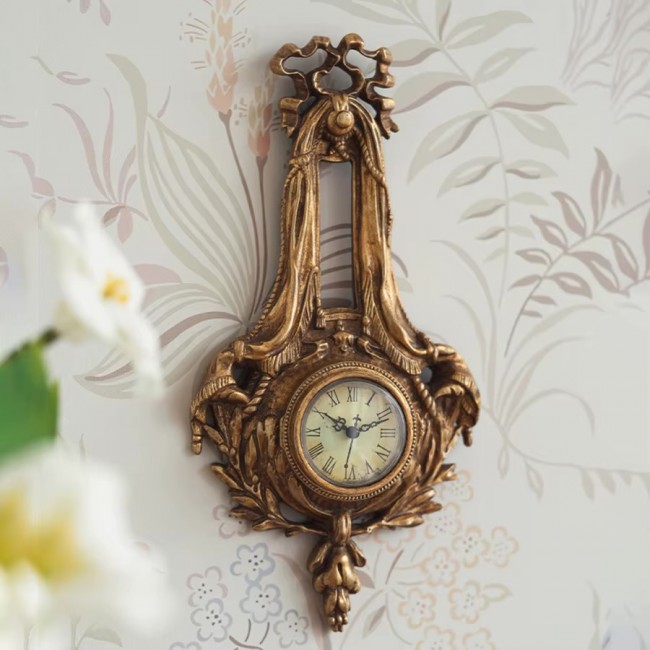 ساعة حائط بتصميم فيكتوري رويال 9202 ساعة حائط بتصميم فيكتوري رويال 9202