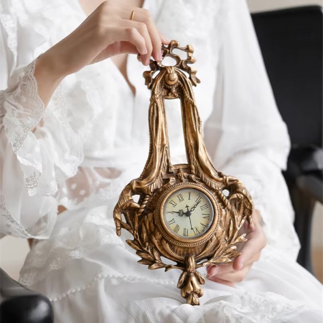 ساعة حائط بتصميم فيكتوري رويال 9202 ساعة حائط بتصميم فيكتوري رويال 9202