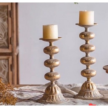 شمعدان معدن معتق ذهبي بتصميم هندي متوفر حجم واحد -L4774 شمعدان معدن معتق ذهبي بتصميم هندي متوفر حجم واحد -L4774