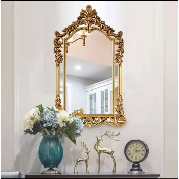 مرايا جداري بتصميم كلاسيك انيق اطار معدن ذهبي -L4572