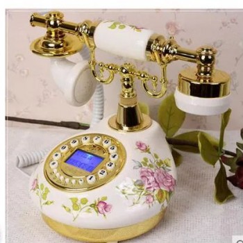 تليفون  ثابت سلكي بتصميم اوربي قديم -5148