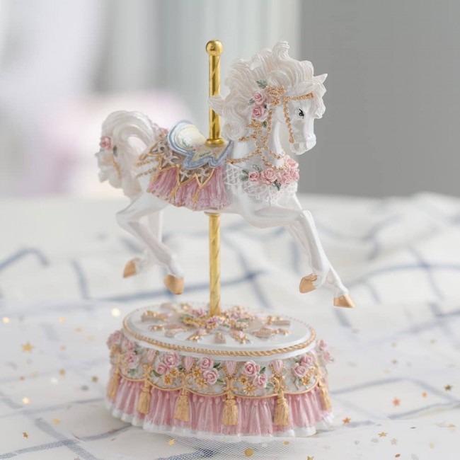 كاروسيل بتصميم حصان كلاسيك من الرانتج-2-5408 كاروسيل بتصميم حصان كلاسيك من الرانتج-2-5408