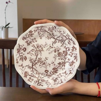 صحن سيراميك بنقوش الورد متوفر الحجمين L5128