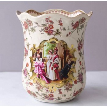 فازه سيراميك بتصميم اوربي فكتوريا 67052