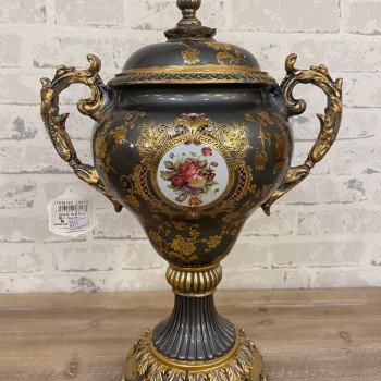 فازه بغطاء سيراميك بتصميم اوربي فكتوريا 6617