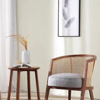 طاوله رتان جانبيه خشب طبيعي بتصميم اوربي 7300