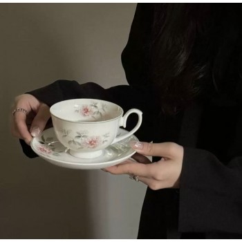 كوب وصحن سيراميك بنقوش زهور 7244