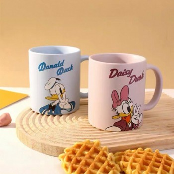 كوب سيراميك بتصميم ديزني متوفر لونين7124 كوب سيراميك بتصميم ديزني متوفر لونين7124