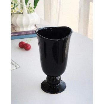 فازه سيراميك اسود مثالي لديكور المنزل 6960 فازه سيراميك اسود مثالي لديكور المنزل 6960