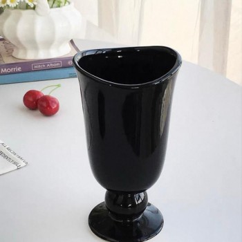 فازه سيراميك اسود مثالي لديكور المنزل 6960