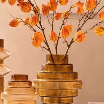 فازه  زجاجيه بتصميم هندسي مبتكر ديكور غرفة المعيشه متوفر الحجمين L3672