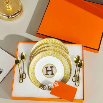 طقم صحن هرمز سيراميك فاخر 4 صحنL7394