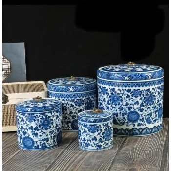  يرطمان سيراميك بنقوش زرقاء ذات جوده عاليه 6978