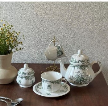 طقم شاي بورسلان نمط فرنسي