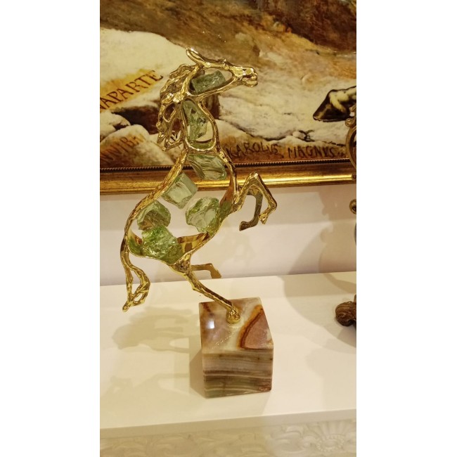 تحفة حصان معدن مطعم بلورات زجاج اخضر 5950
