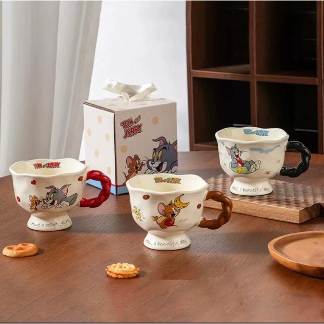 كوب قهوة سيراميك تصميم ديزني متوفر 3 اللوان 7057