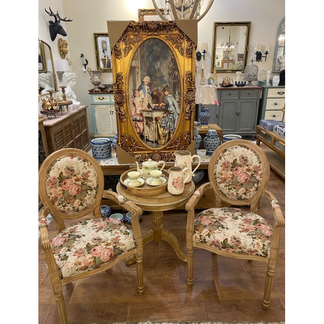 كرسي خشب طبيعي من أجود أنواع  الأقمشه 7973