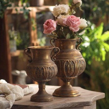 فازه معدن ذهبي معتق لزهور مثالي لديكور المنزل متوفر الحجمين 8149 فازه معدن ذهبي معتق لزهور مثالي لديكور المنزل متوفر الحجمين 8149