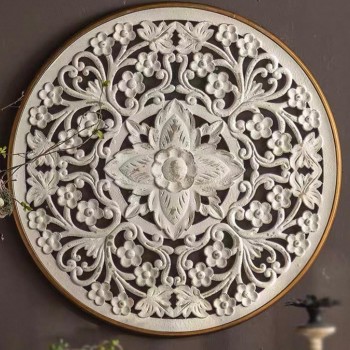 ديكور جداري خشب أبيض منحوت يدويا شابي شيك L8155