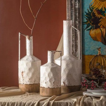 فازة معدن أبيض معتق بتصميم أوربي متوفر 3 احجام 7842 فازة معدن أبيض معتق بتصميم أوربي متوفر 3 احجام 7842