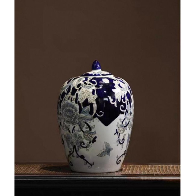 فازة بغطاء سيراميك بزخارف أنيقة مثالي لديكور المنزل 7510