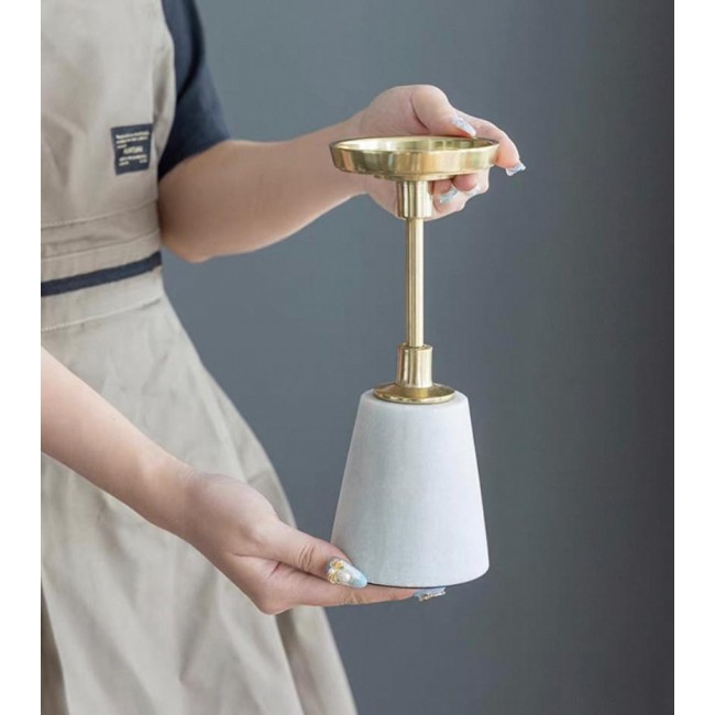 طقم شمعدان معدن ذهبي بقاعده رخامية مودرن 7551