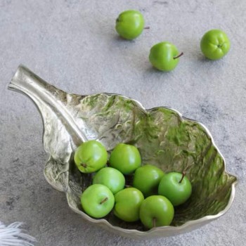 صحن تقديم  بتصميم ورق نبات جميل 7666