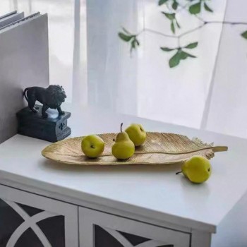 صحن ريشه ذهبي من راتنج مثالي لديكور المنزل 7670