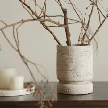 فازة حجر بتصميم أوربي أنيق ملائم لديكور المنزل 7590