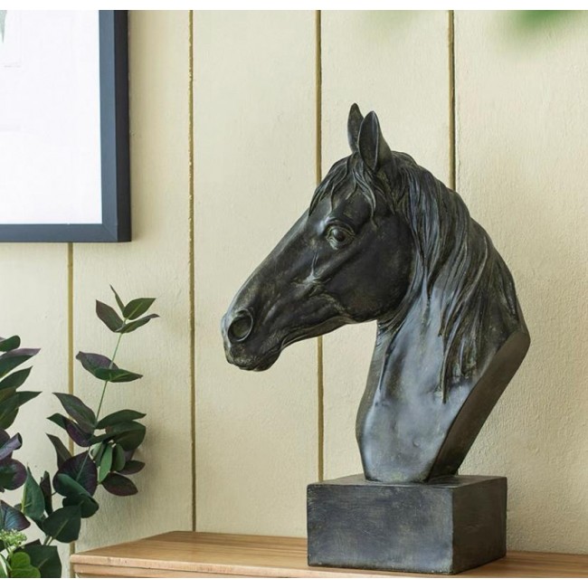 تحفة حصان بقاعده مثالي لديكور المنزل 572
