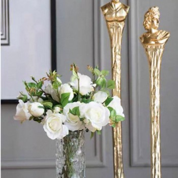 تحفة روماني معدن بقاعدة رخامية مثالي لديكور المنزل متوفر شكلين 7426