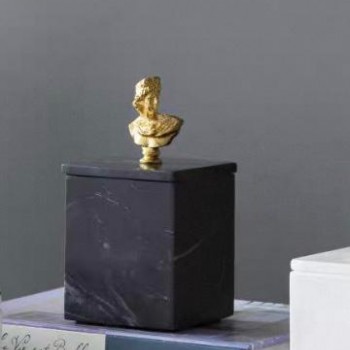 علبة مجوهرات بتصميم روماني فاخر مثالي لديكور المنزل 7645