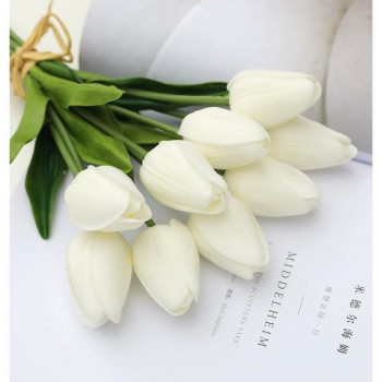 بوكيه ورد توليب تحاكي الطبيعه أنيقه وعالية الجوده 7679