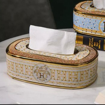 علبة مناديل سيراميك هرمز فاخر 7395