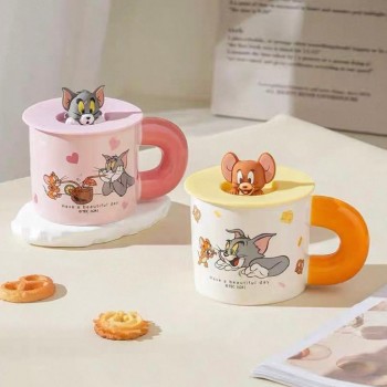 كوب سيراميك بشخصية كارتون ديزني بغطاء متوفر للونين 7060