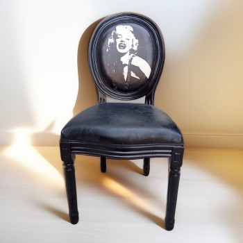 كرسي جلد اسود كرسي جلد اسود