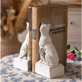 فاصل كتب صناعه يدويه راتنج عالي دقه بتصميم قطه -L5677