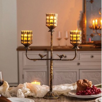 شمعدان حامل شموع معدن معتق بتصميم اوربي كلاسيك-5766