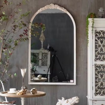 مرايا جداري باطار ابيض شابي شيك مزخرف 130cm*76cm -L5660