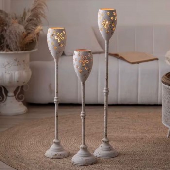 شمعدان حامل شموع معدن معتق بتصميم اوربي انيق متوفر 3 احجام- L5768 شمعدان حامل شموع معدن معتق بتصميم اوربي انيق متوفر 3 احجام- L5768