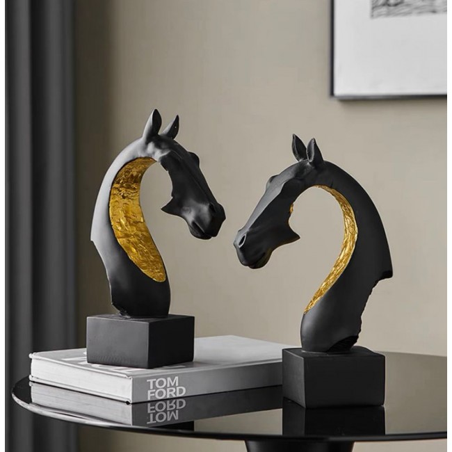 تحفه ديكور راس حصان راتنج اسود فاخر -L6159 تحفه ديكور راس حصان راتنج اسود فاخر -L6159