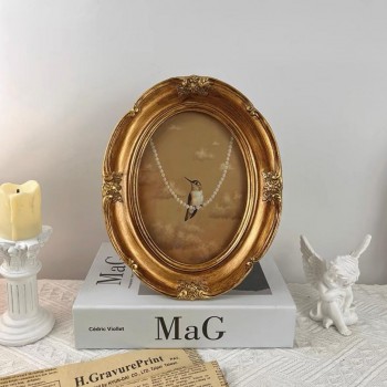 برواز جداري انيق بتصميم اوربي -6937