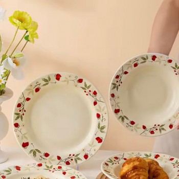 صحن سيراميك بتصميم الفراوله متوفر الحجمين -6278