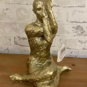 تحفه يوغا ديكور مكتبي من راتنج ذهبي-6145