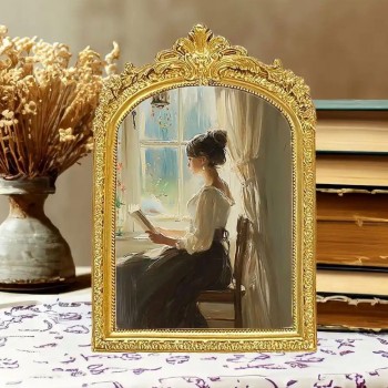 برواز ملكي انيق على طراز الفرنسي متوفر 3 احجام -L5214