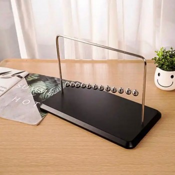 تحفه البندول معدني بقاعد خشبيه ملائم سطح المكتب -L5582