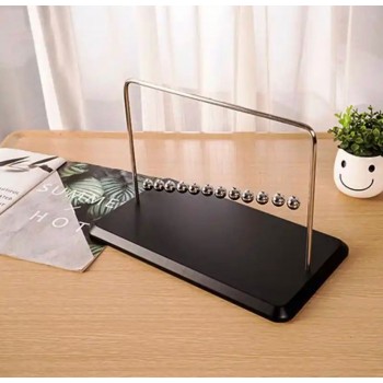 تحفه البندول معدني بقاعد خشبيه ملائم سطح المكتب -L5582