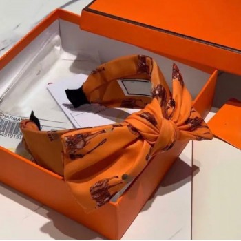 اكتسوار عصابه  الشعر  RETRO بتصميم عريض -5362