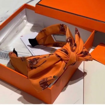 اكتسوار عصابه الشعر RETRO بتصميم عريض -5362 اكتسوار عصابه الشعر RETRO بتصميم عريض -5362