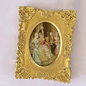 برواز ذهبي  بتصميم كلاسيك انيق -L5207